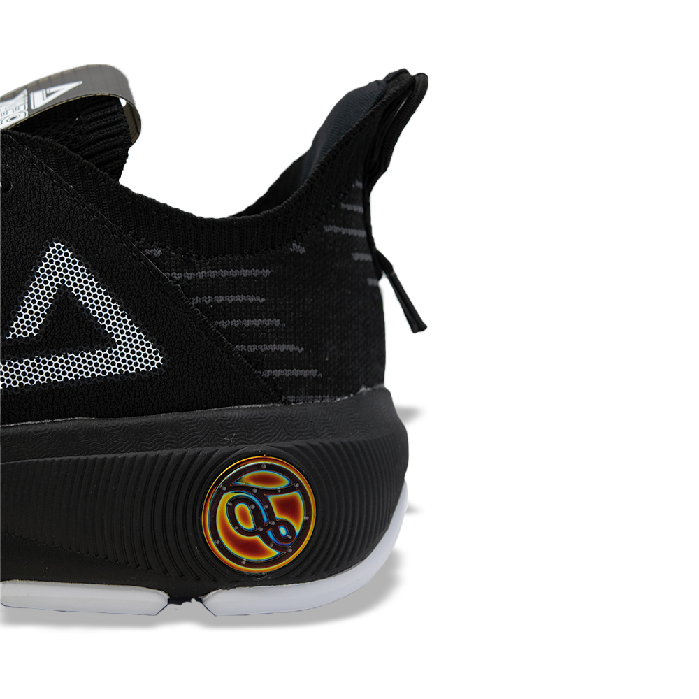 Tenis Básquetbol PEAK-TAICHI x Tony Parker Hombre. ET21017E