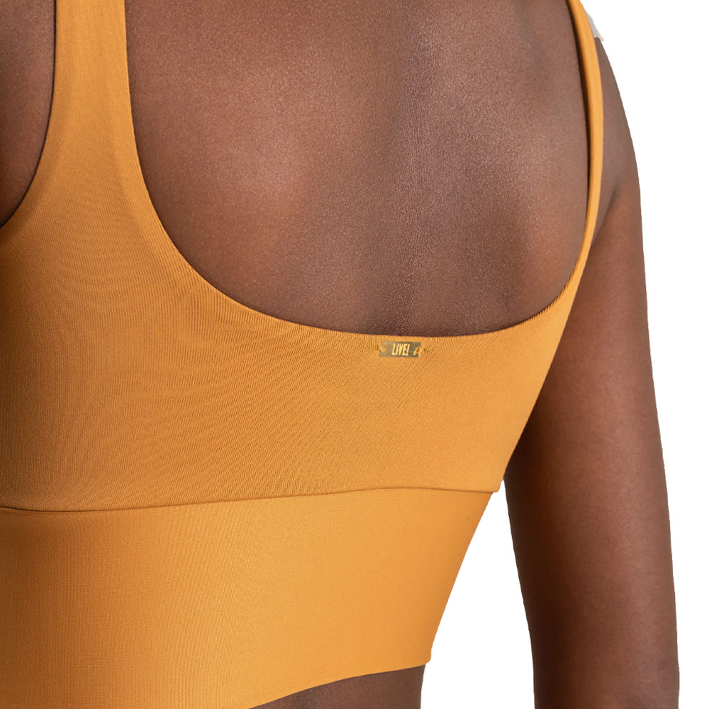 Top Deportivo LIVE! Wellness Essential Mujer P0022-3